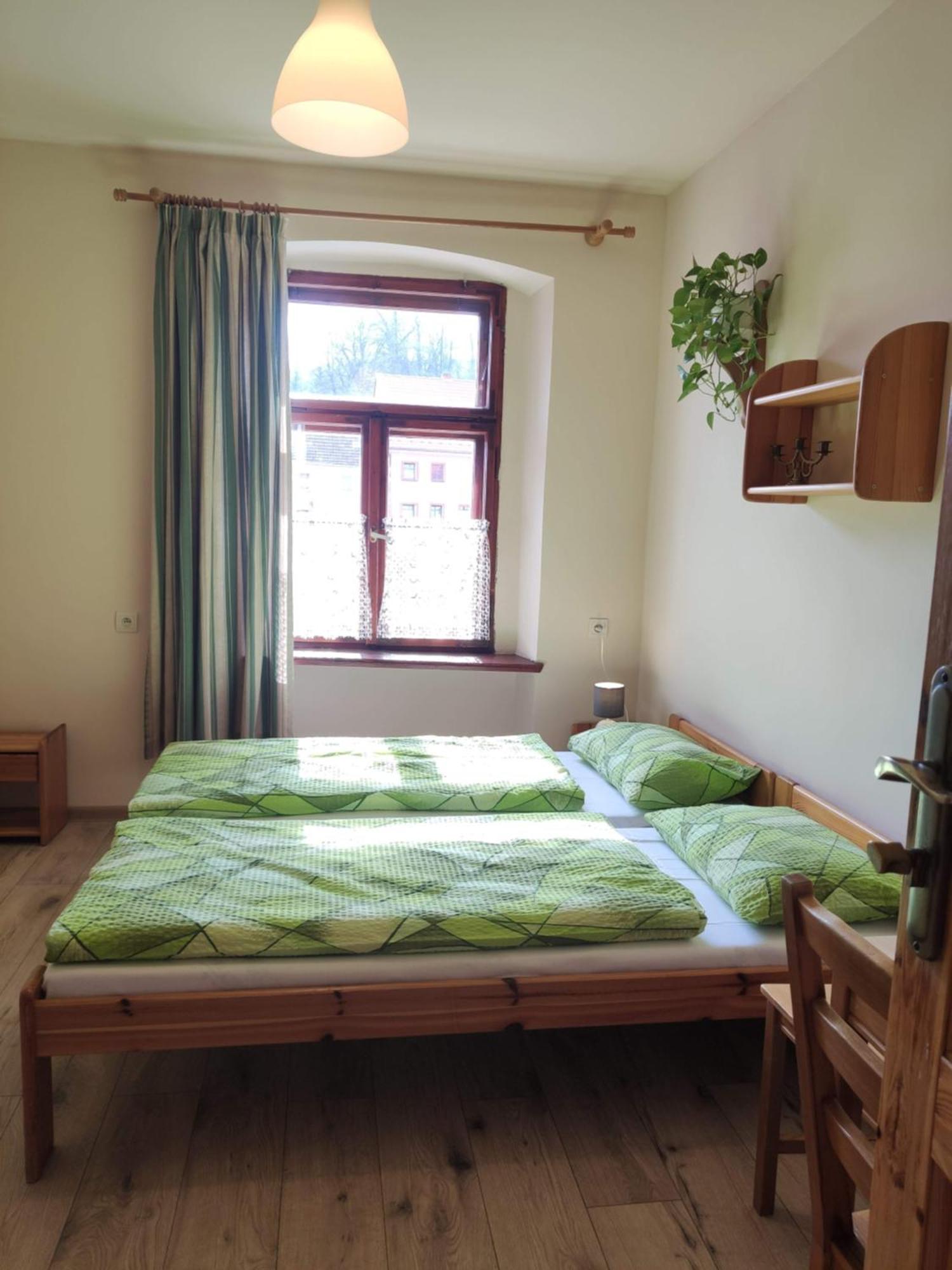 Apartamenty I Pokoje Goscinne "Wacus" Srebrna Góra Exterior foto